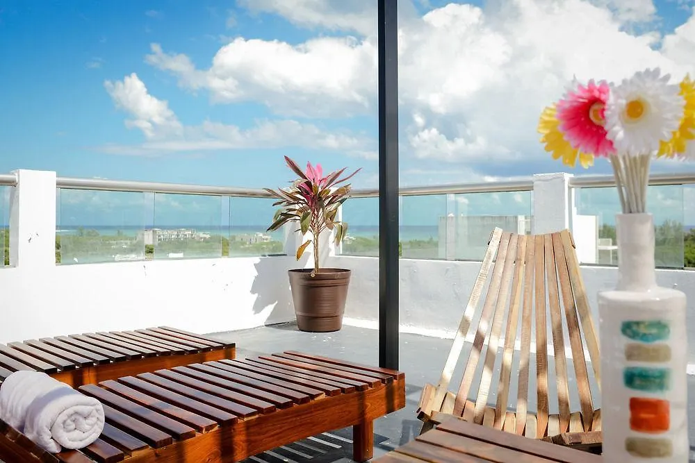 La Playa Condo Playa del Carmen Aparthotel